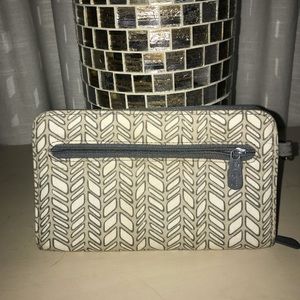 Thirty-One Wallet